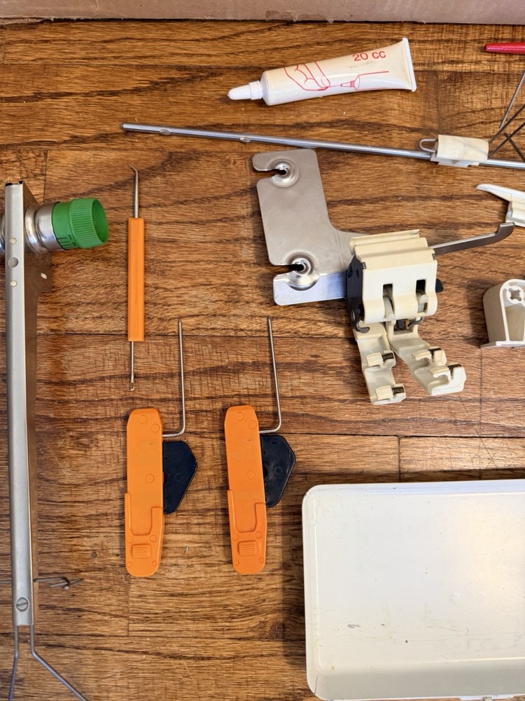 Passap Duomatic 80 Knitting Machine