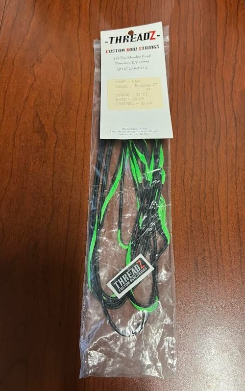 Threadz  hoyt Rampage XT string