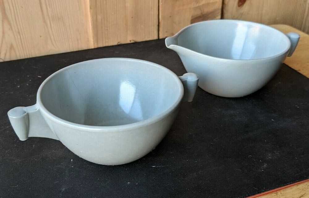SPAULDING DINNERWARE. MELMAC SUGER, CREAMER SET IN GREY. MISSING LID.