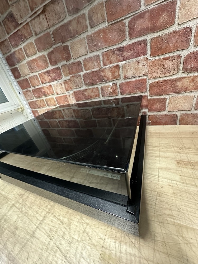 Dual 505-2 Turntable. Nice Shape!