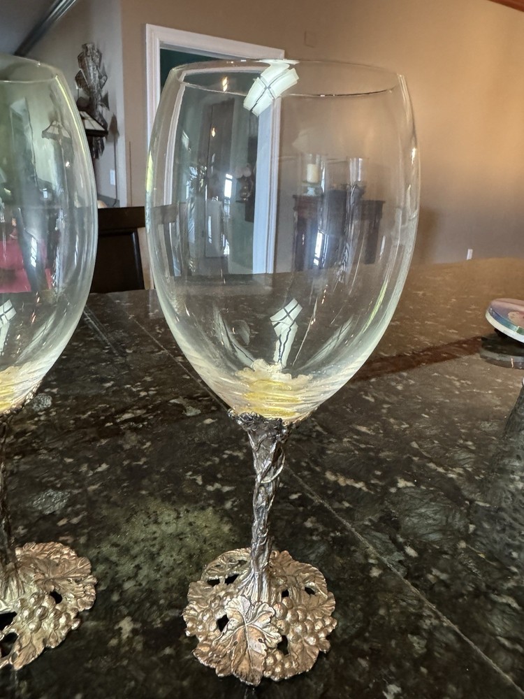 Arthur Court Grapevine Wineglasses