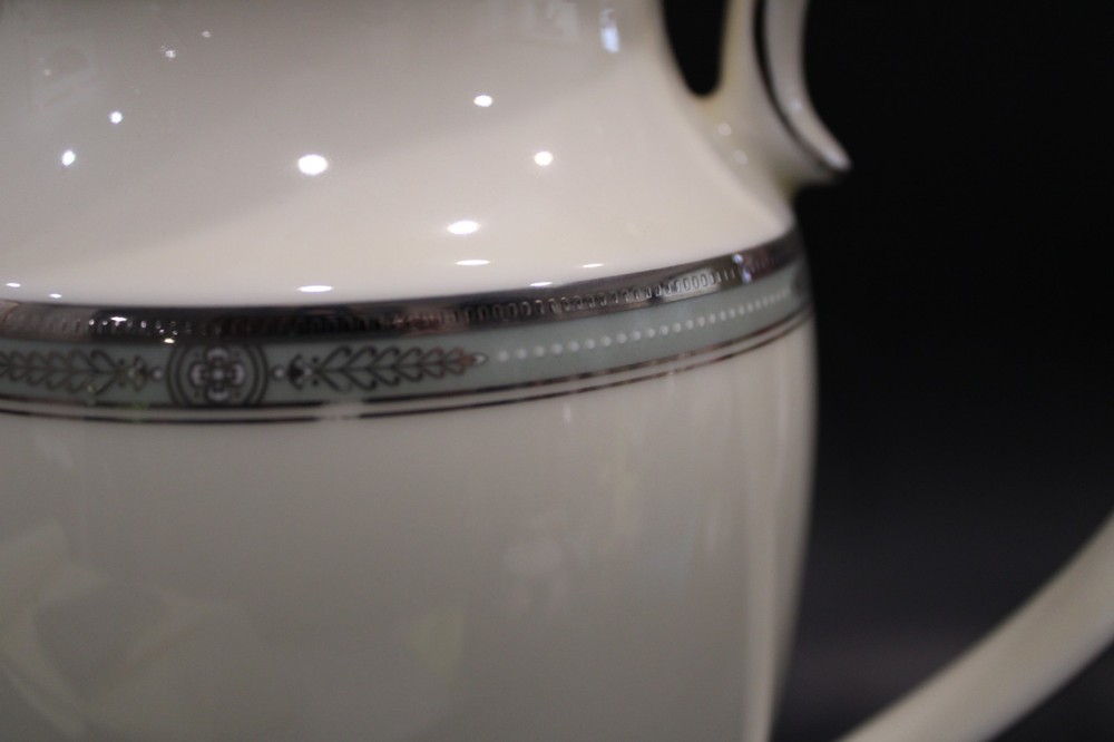 Noritake Fullerton Coffee Pot (lite ware on trim one side)