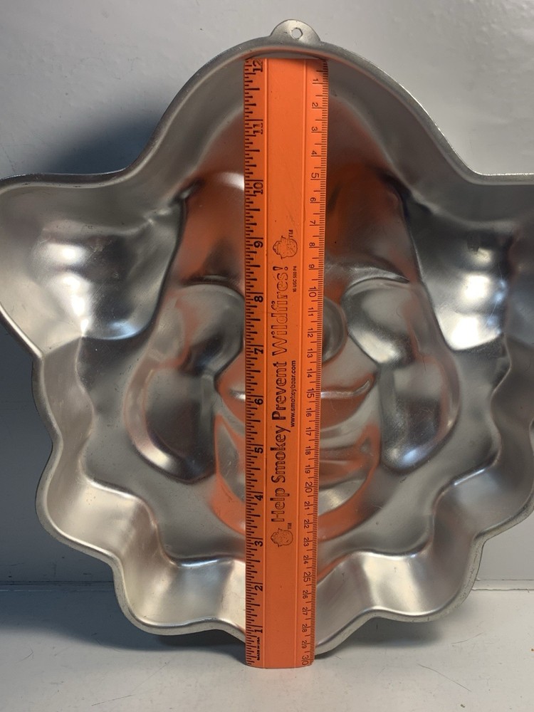 Wilton Clown Face Cake Pan 502-275