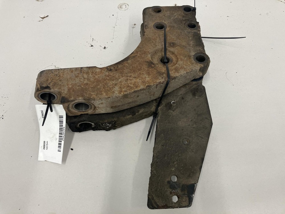 Mack E7 Engine Mount - Used
