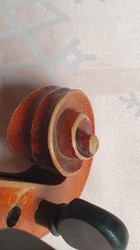 nicely flamed & old 3/4 Violin violon