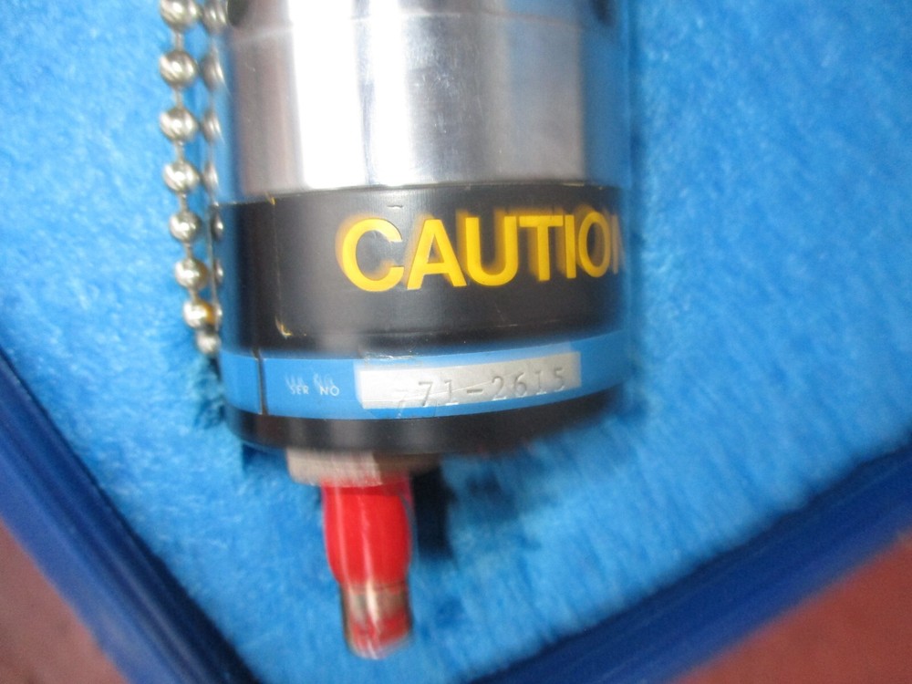 WORKS GOOD CUBIC PRECISION 71-2615 LASER WITH CASE