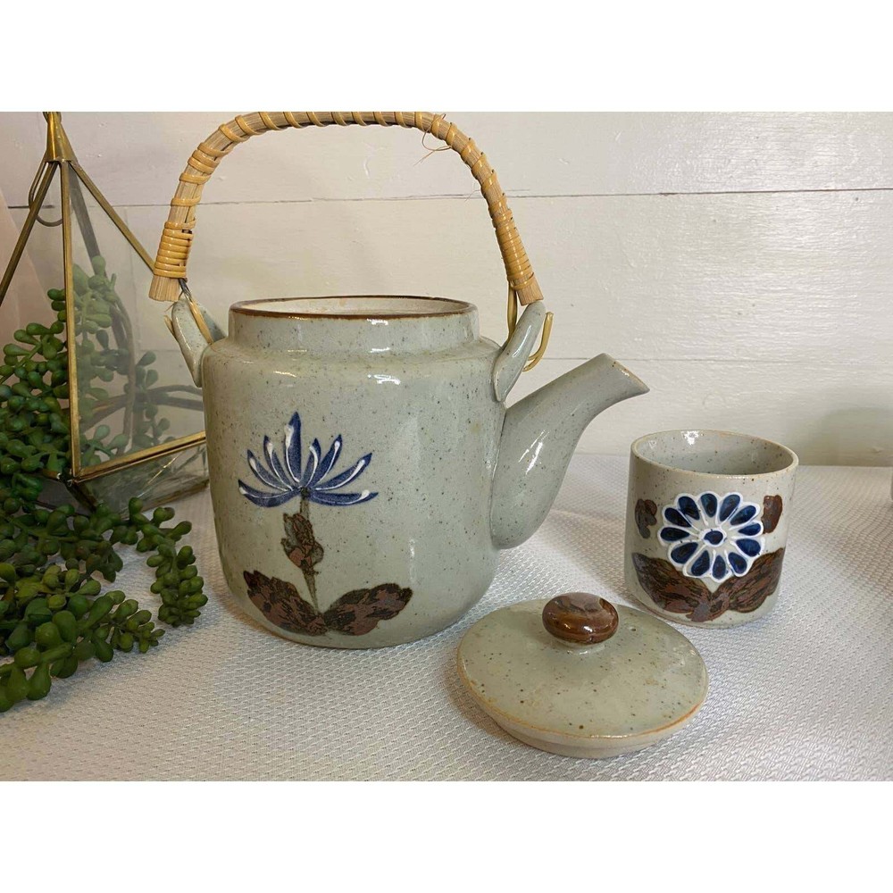 Stoneware Tea Set Kettle with Six cups Bamboo handle