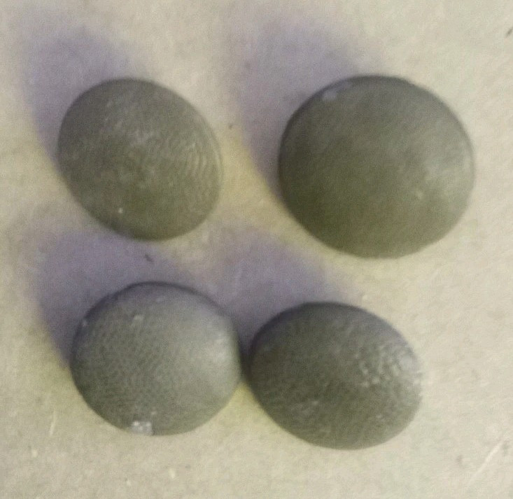 4 Dug WWII German Pebble Uniform Buttons