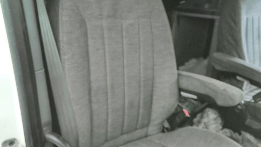Replaces 2016 PETERBILT 579 FRONT SEAT ,  OH