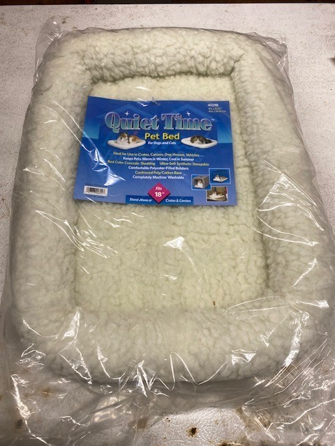 Quiet Time Pet Bed Size 18
