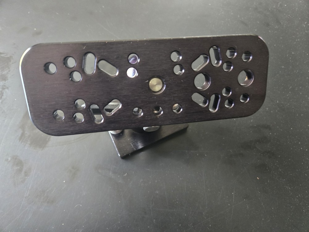 Cisco Black Electronics Mount