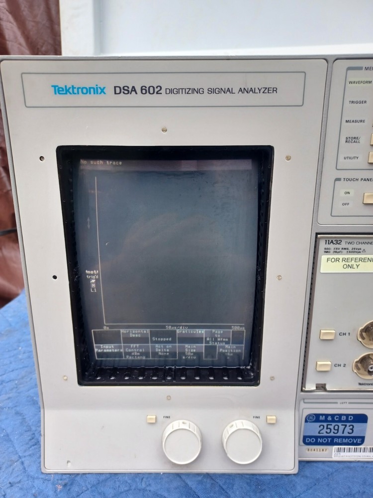 TEKTRONICS DSA 602 DIGITIZING SIGNAL ANALYZER