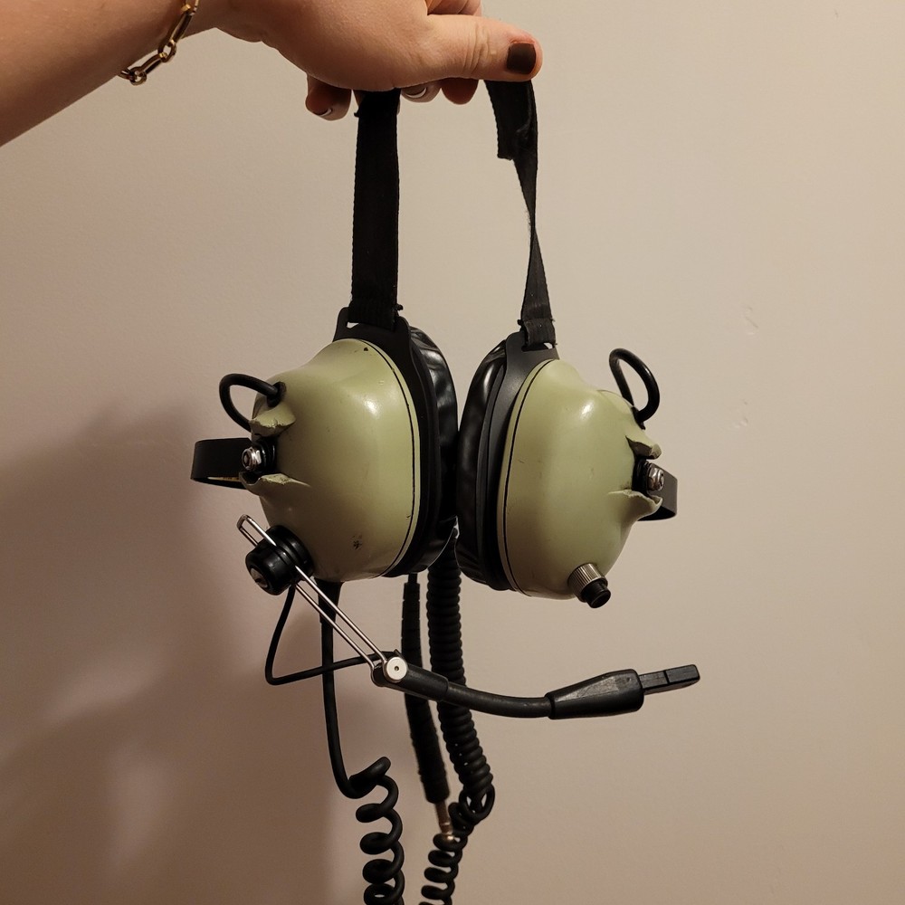 David Clark communication headset model H3442 with microphone