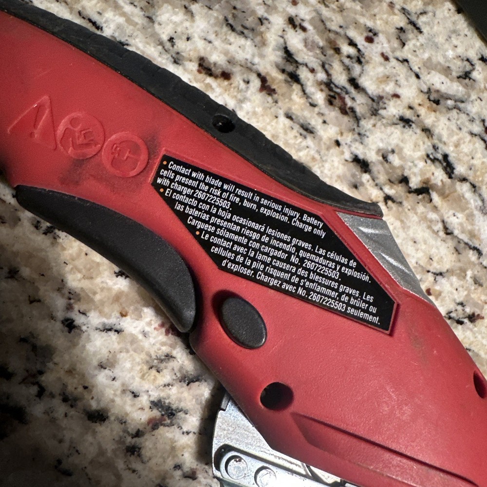 Skil Power Cutter Cordless 2352 Versatile Micro Saw Auto Sharp Tested Working
