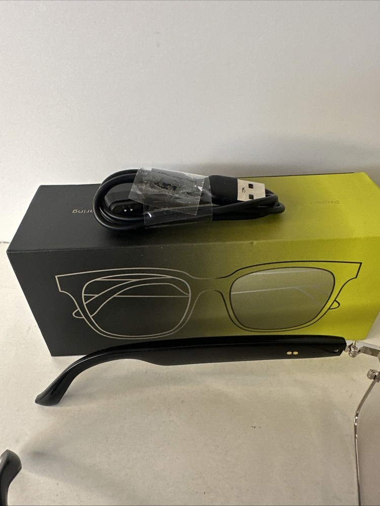 Smart Glasses Model GS-06