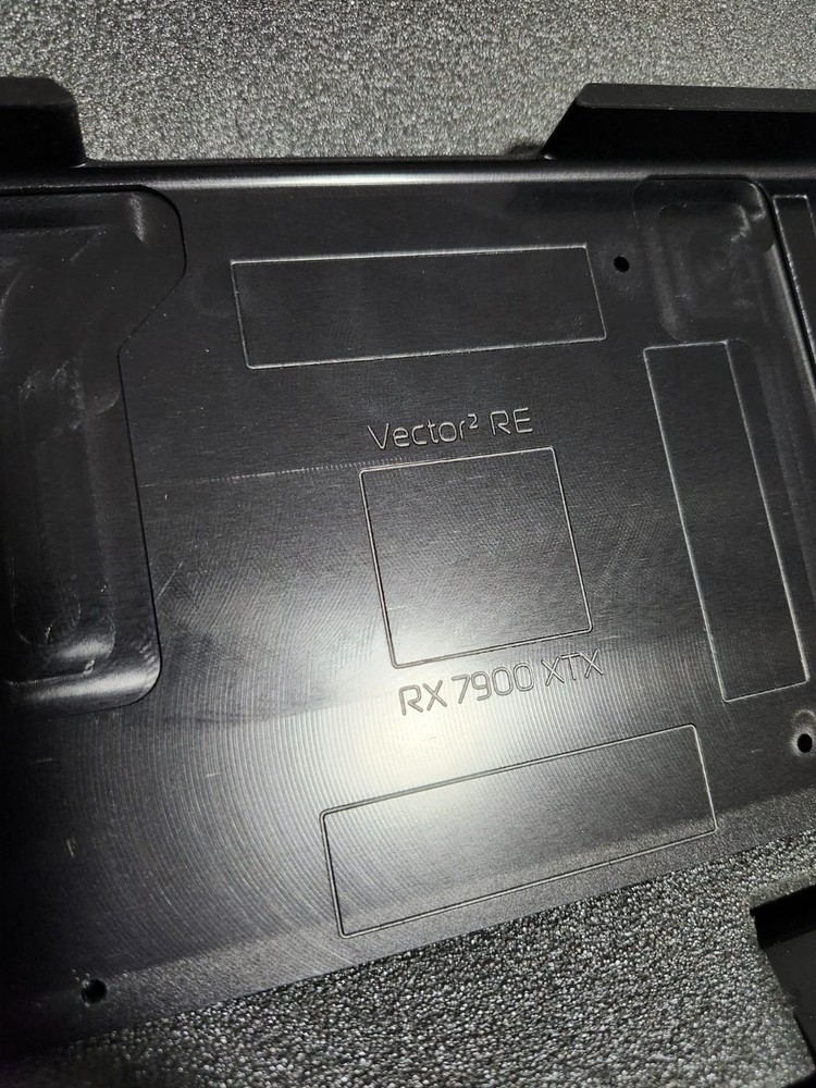 EK-Quantum Vector 2 Red Devil RX 7900 XTX GPU Water Block, Nickel + Plexi READ