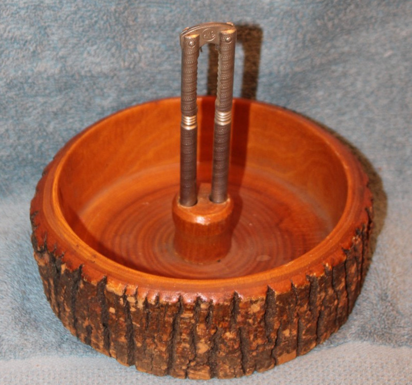 Vintage Mid Century Nutcracker Rustic Wood Bowl Set