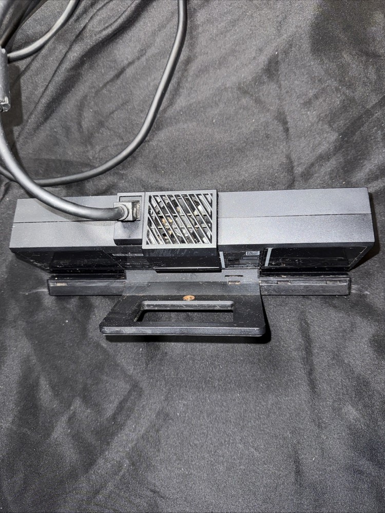Xbox One Kinect Sensor (Untested) PARTS Read!! May work may not.