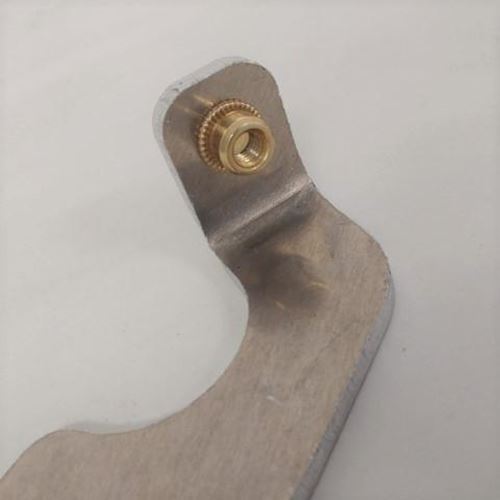 Freightliner Box Step Bracket - P/N A66-15332-003