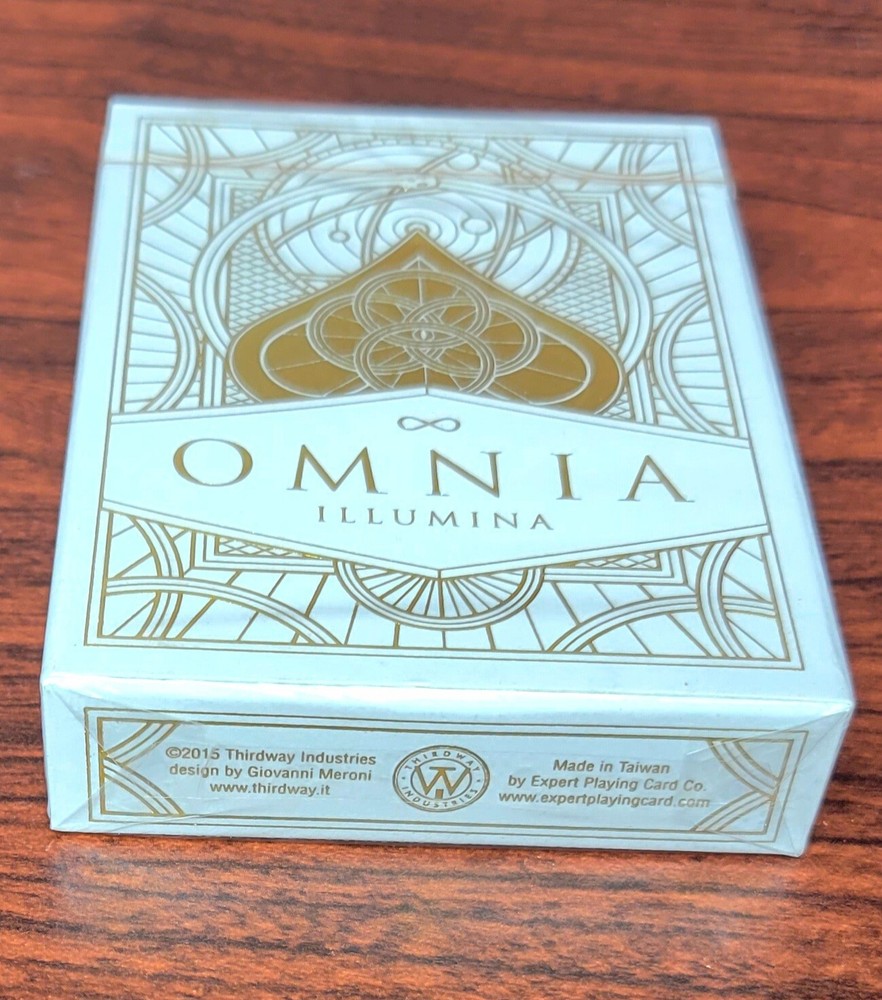 Omnia Illumina Playing Cards