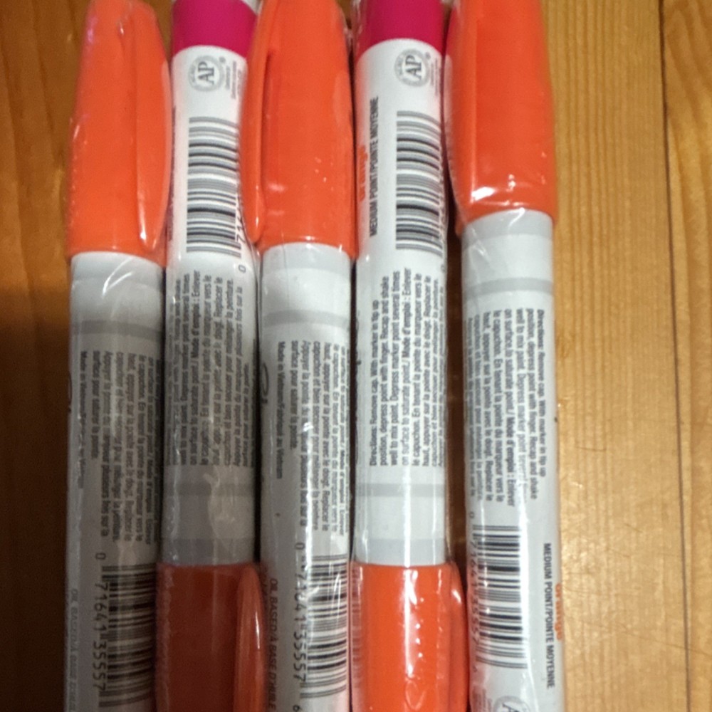 Sharpie Paint Oil-Based Permanent Markers Medium Point Orange 5 Pack