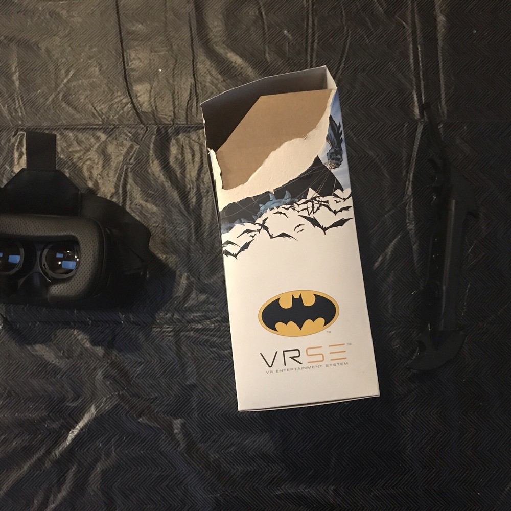 VRSE Batman Headset (Damaged Box) Tested