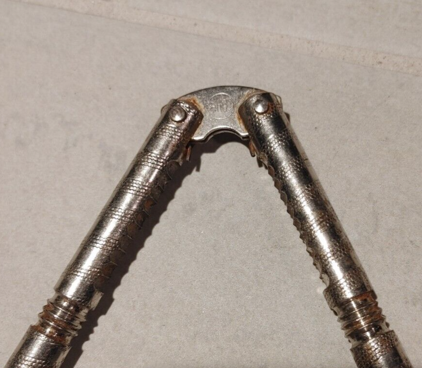 Vintage Metal Handheld Nut Cracker