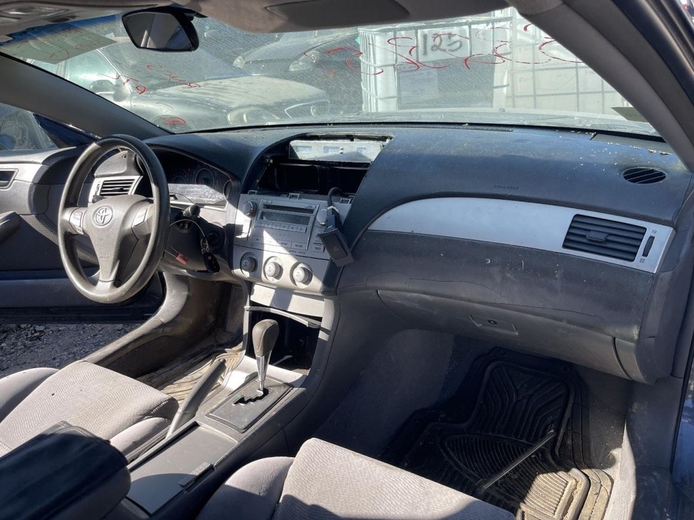 Radio Receiver With CD Fits 07-08 SOLARA 989785