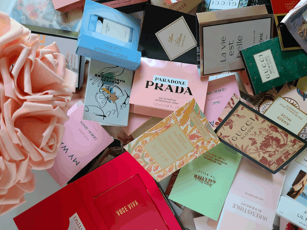 Women’s Designer Perfume Sample 10pcs Bundle NEW