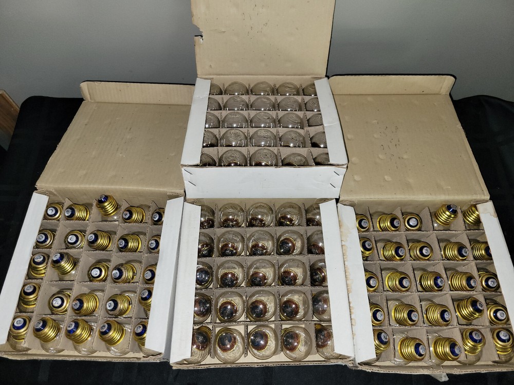 Market Lights w/ bulbs and controller