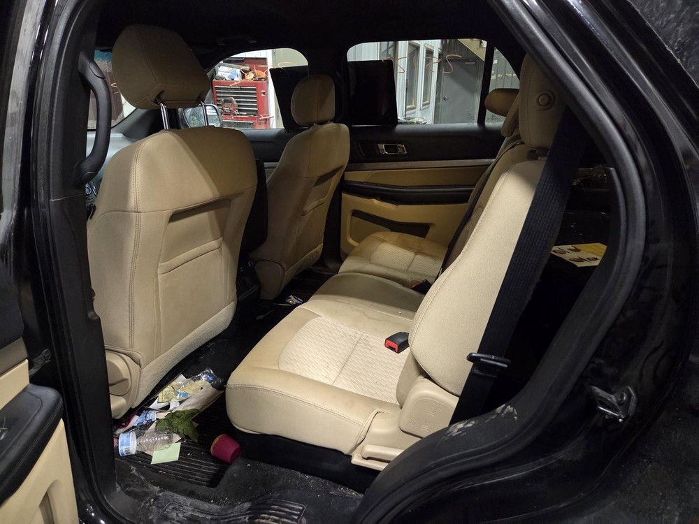Used Infotainment Display fits: 2016 Ford Explorer Front display 4.2`` screen ID