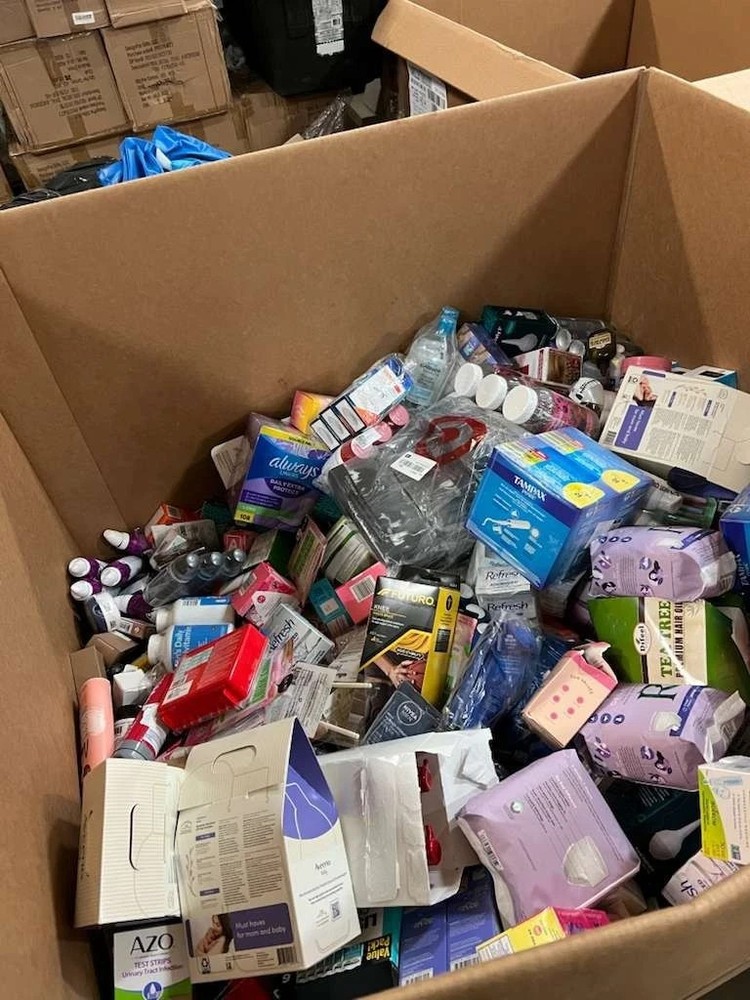 Random Items Box 💥 General Merchandise Overstock Lot