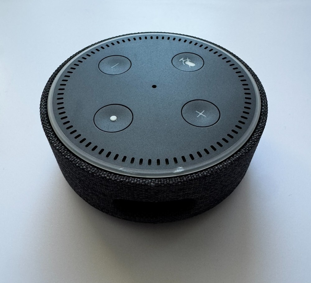 Amazon Echo Dot 2nd Gen Smart Speaker + Power Cord + Charcoal Fabric Case TESTED