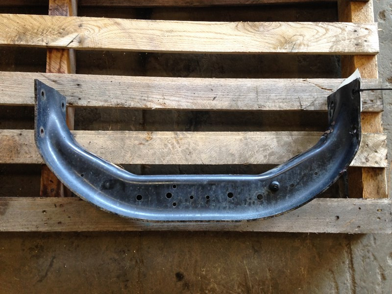 2004 Caterpillar C12 Engine Mount 1664732C4 (548-11110)