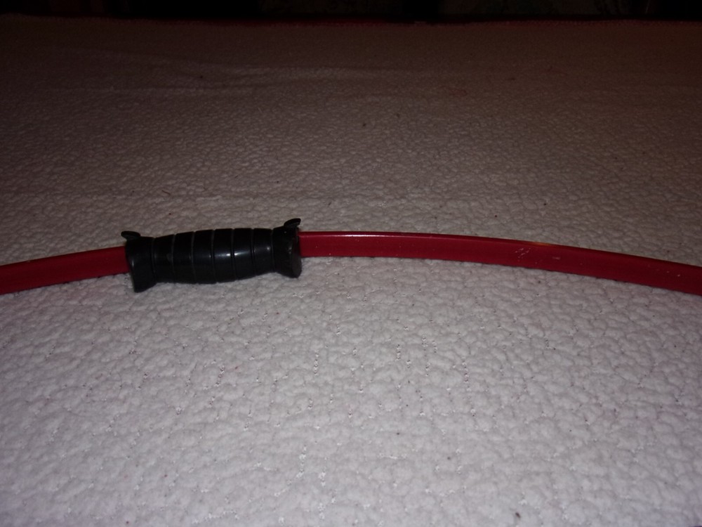 Red/Black Youth Compound Bow Needs repair