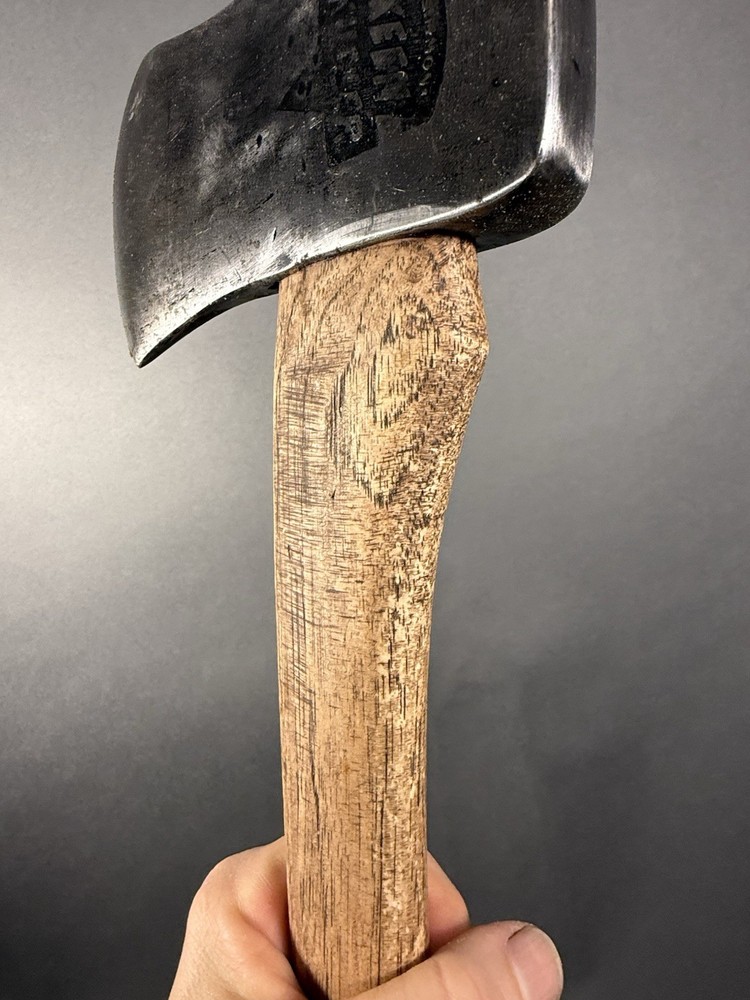 Vintage E.C.Simmons Embossed No.5 Keen Kutter Single Bit Axe