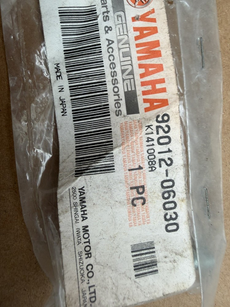 Original Yamaha MT09 BOLT 92012-06030
