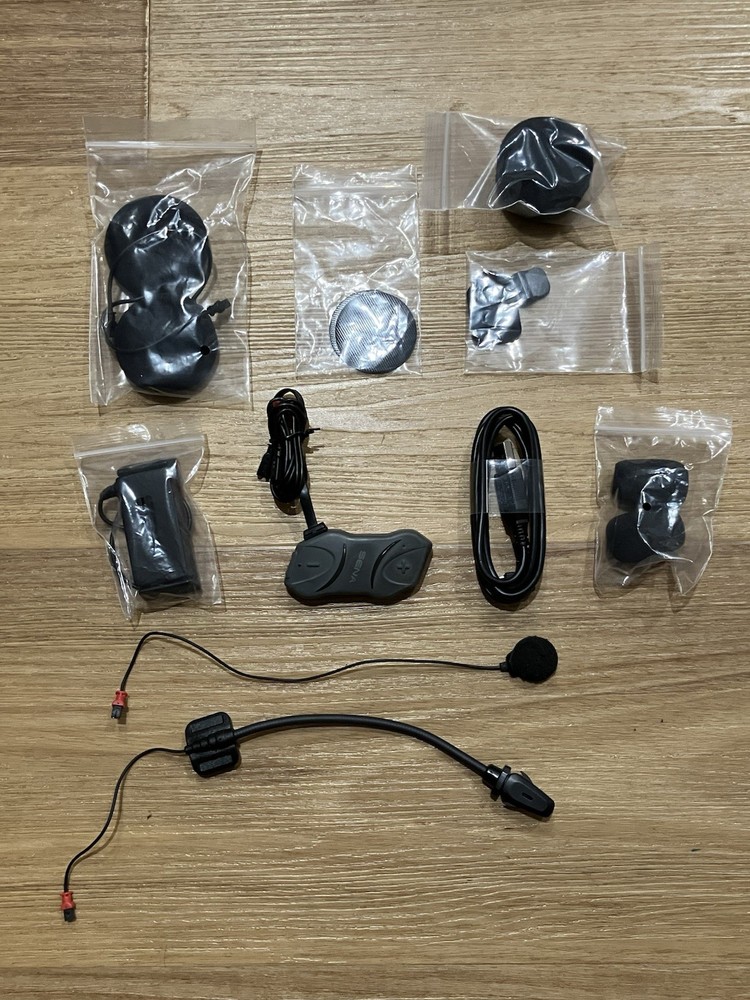 Sena Bluetooth Motorcycle Intercom. Full Kit, Excellent Condition, Original Pack
