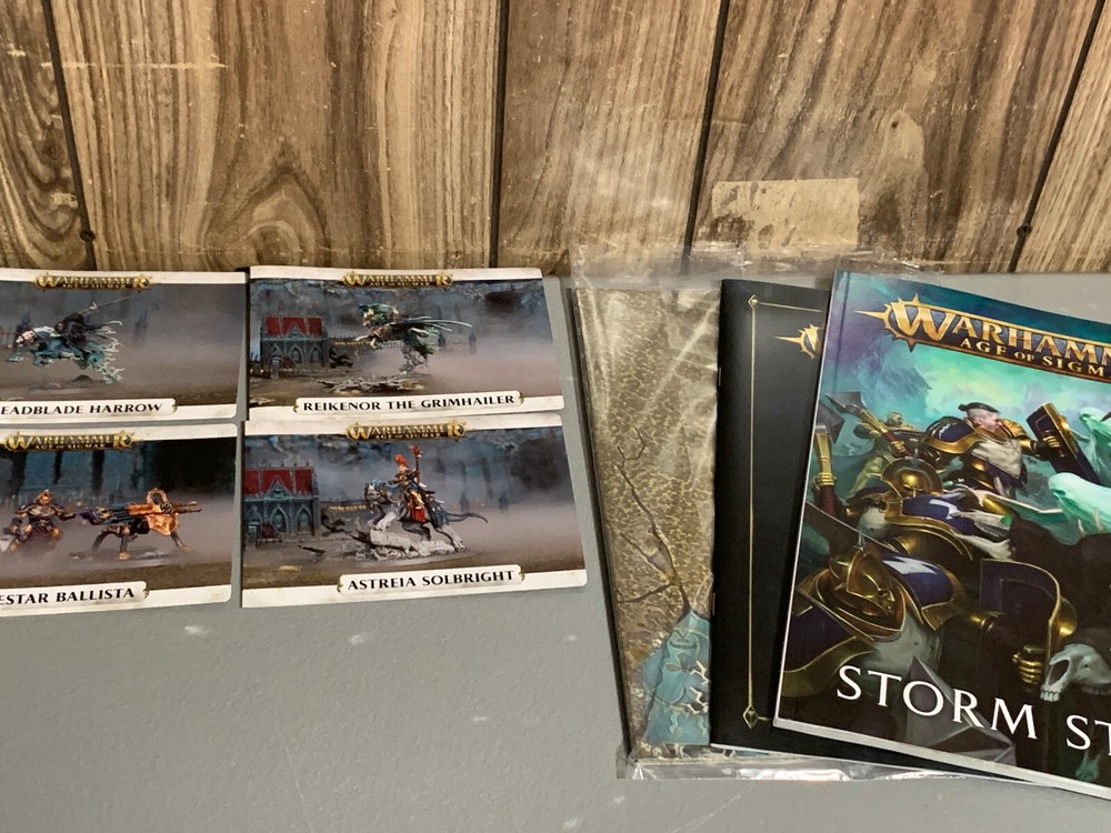 A6862 WARHAMMER AOS STORM STRIKE MANUAL + CORE RULES & PLAYMAT
