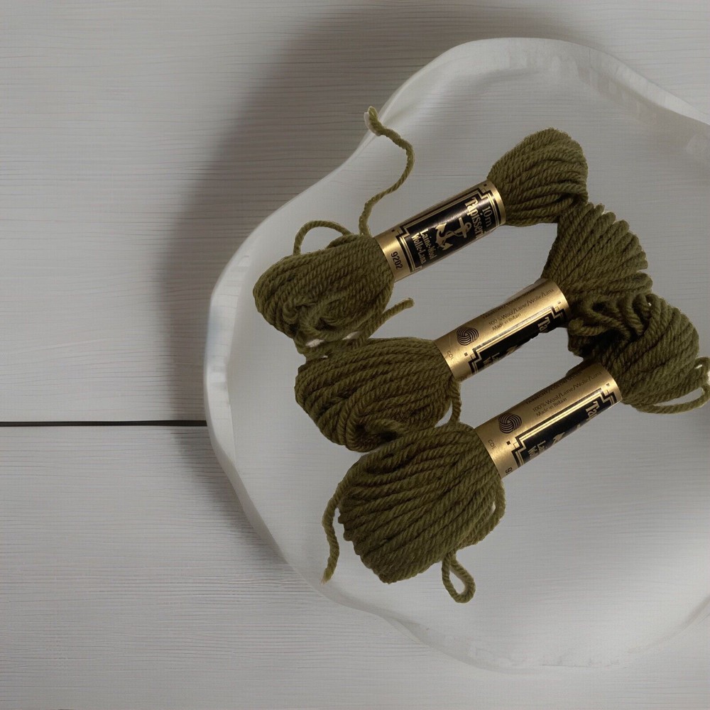 Anchor Tapestry Wool Embroidery Wool Olive 9202