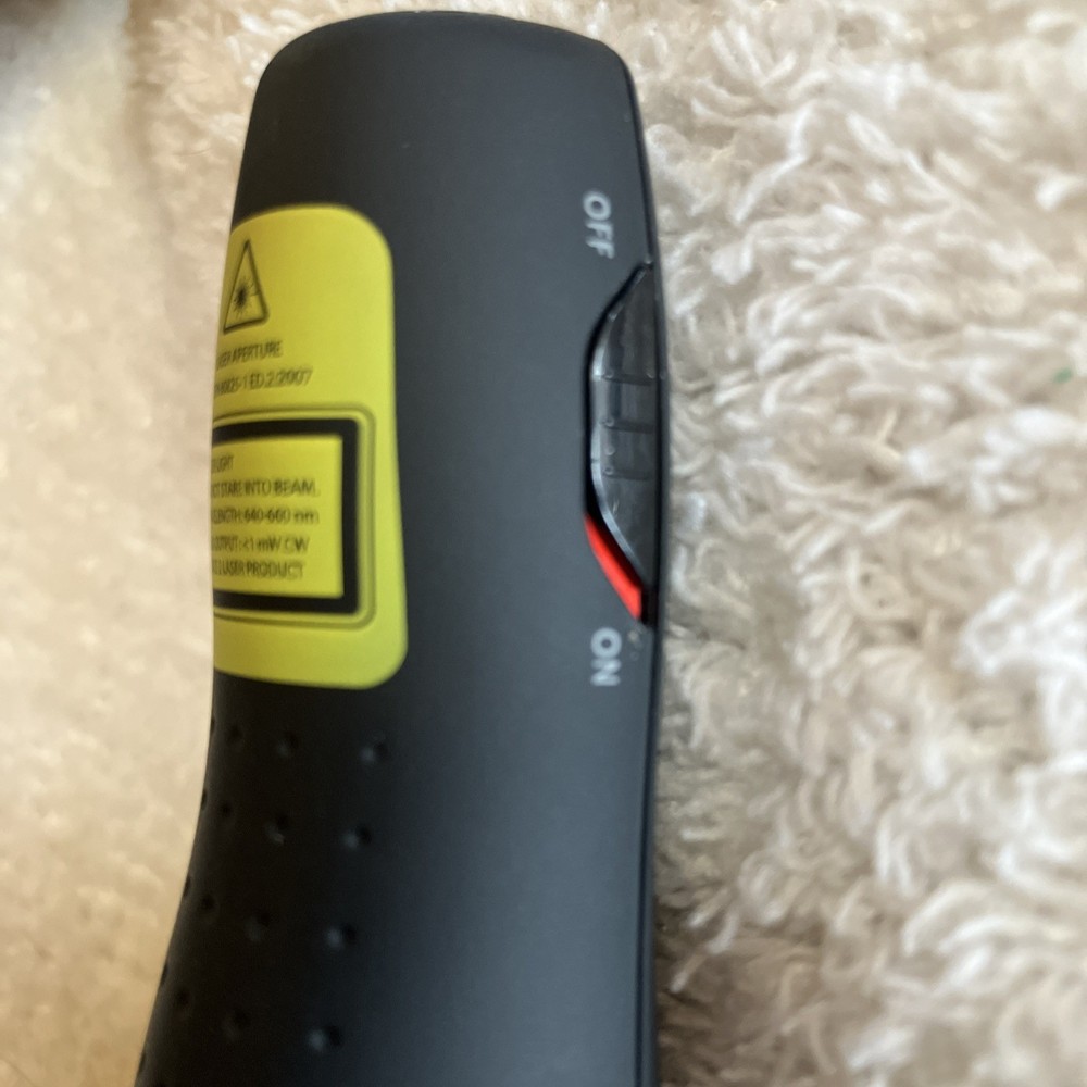 Logitech R400 Laser Presentation Remote - Black