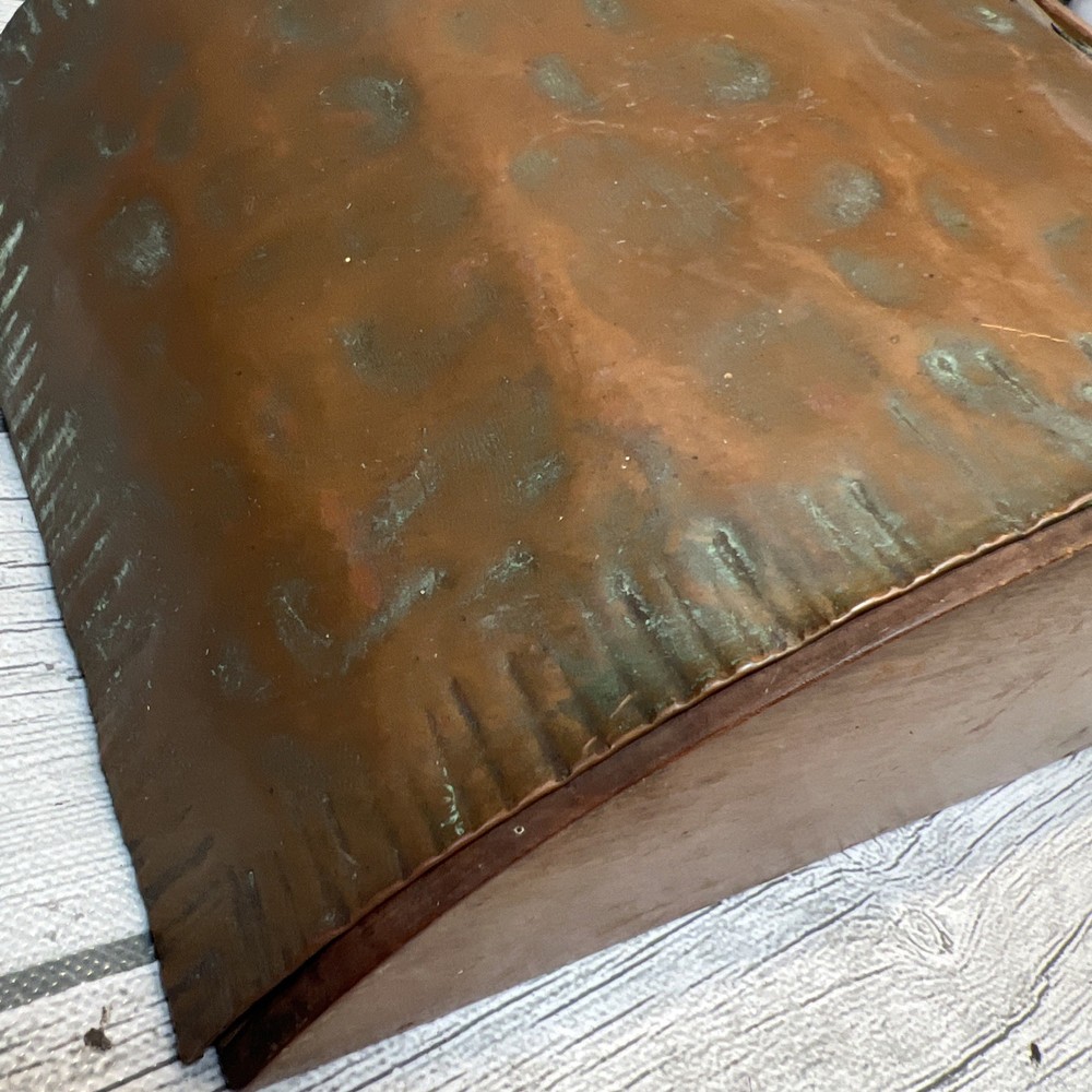 VTG Wood Bread Roll Warmer Box Hammered Copper Lid Handle