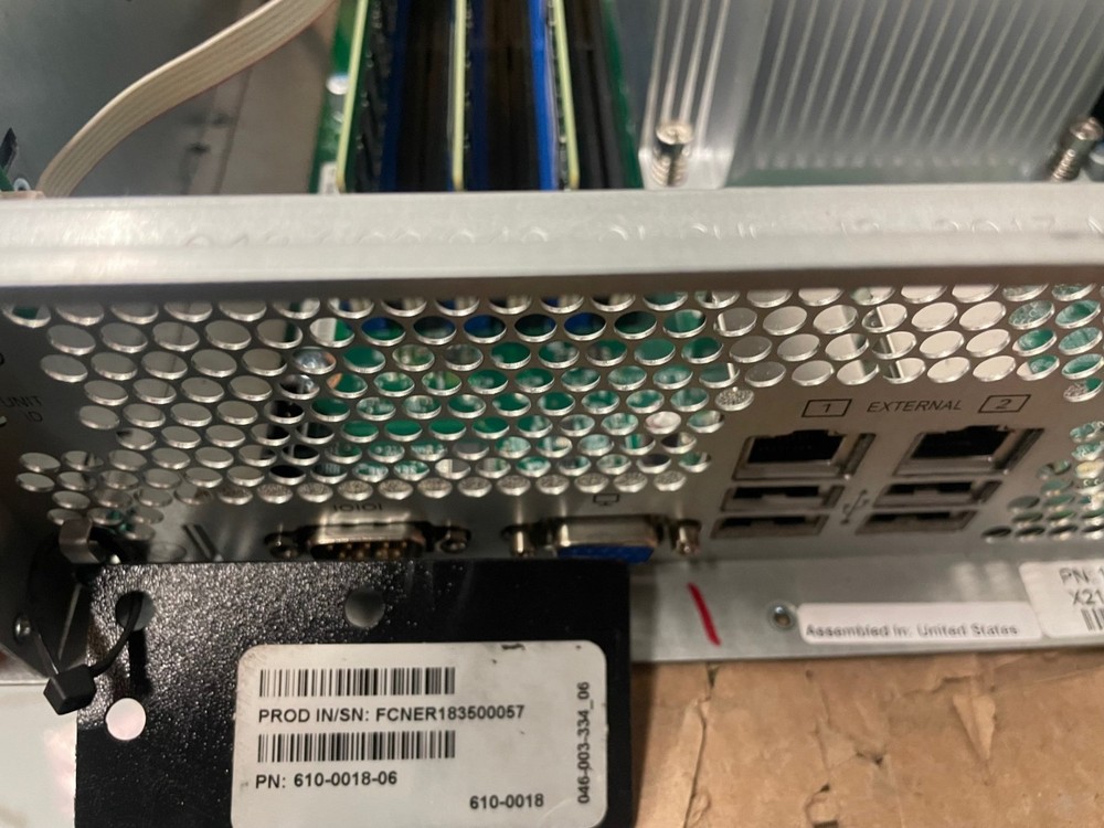 EMC Isilon X210 node 610-0018-06 no disk drives.