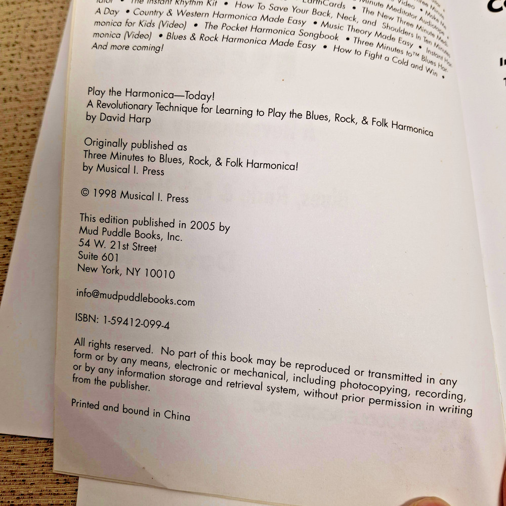 Mud Puddle Books Harmonica Instruction Book & CD" Play the Harmonica Today "2005