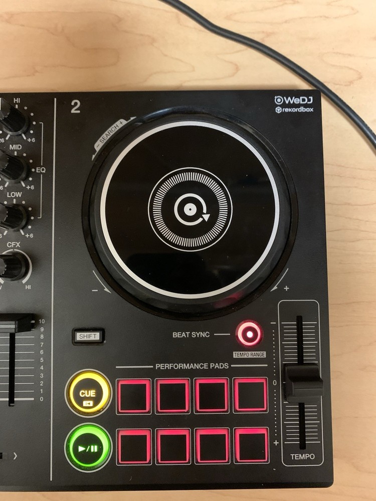 Pioneer DJ DDJ-200 Double Deck Controller Performance Pads USB Black