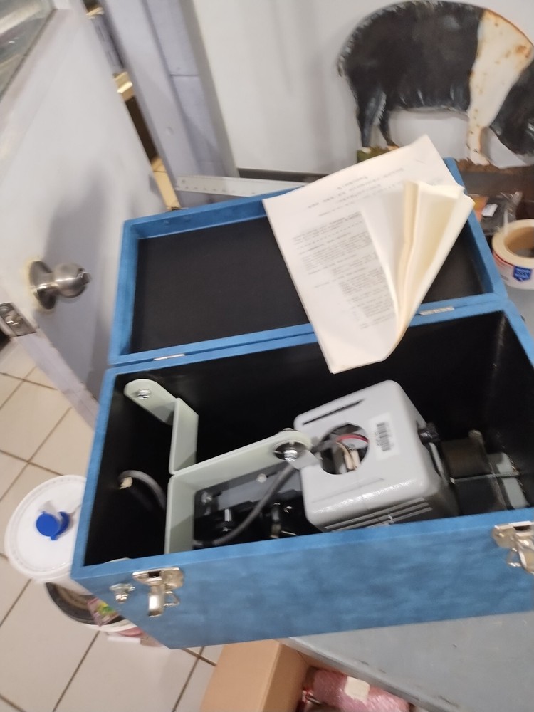 Bioscope 500 Series Microscope projector Works Includes Manual Used Great
