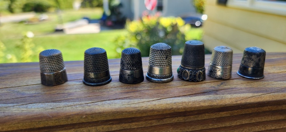 7 Thimble Lot 6 sterling Silver 1 Not Marked