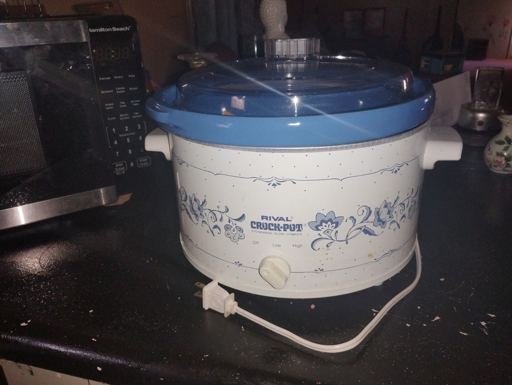 Vintage (New) Rival Crockpot Slow Cooker