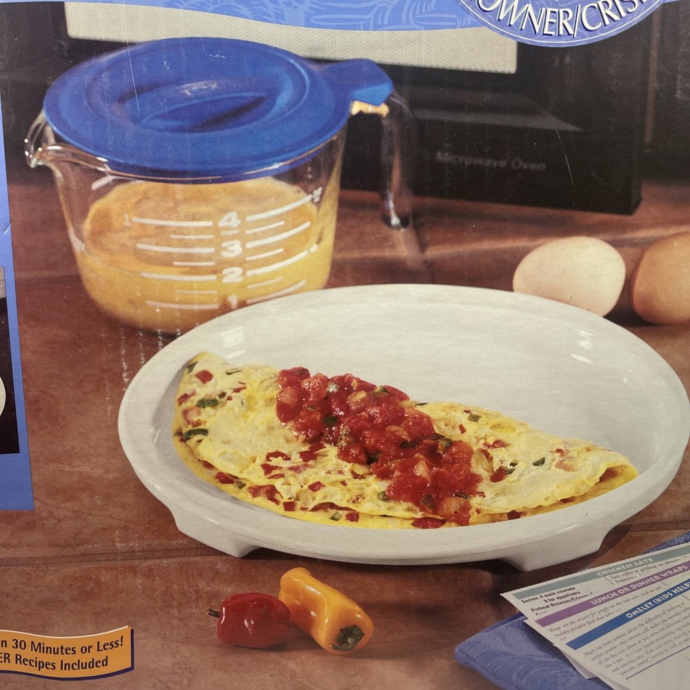 CorningWare Microwave Browner/Crisper 3 Piece Set Pyrex Measuring Cup/lid-recipe
