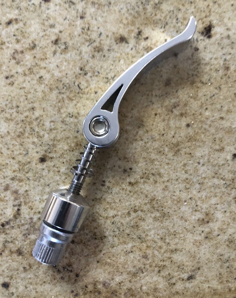 BOB Revolution Stroller Rear Wheel Quick Release Lever Locks Replacement Part